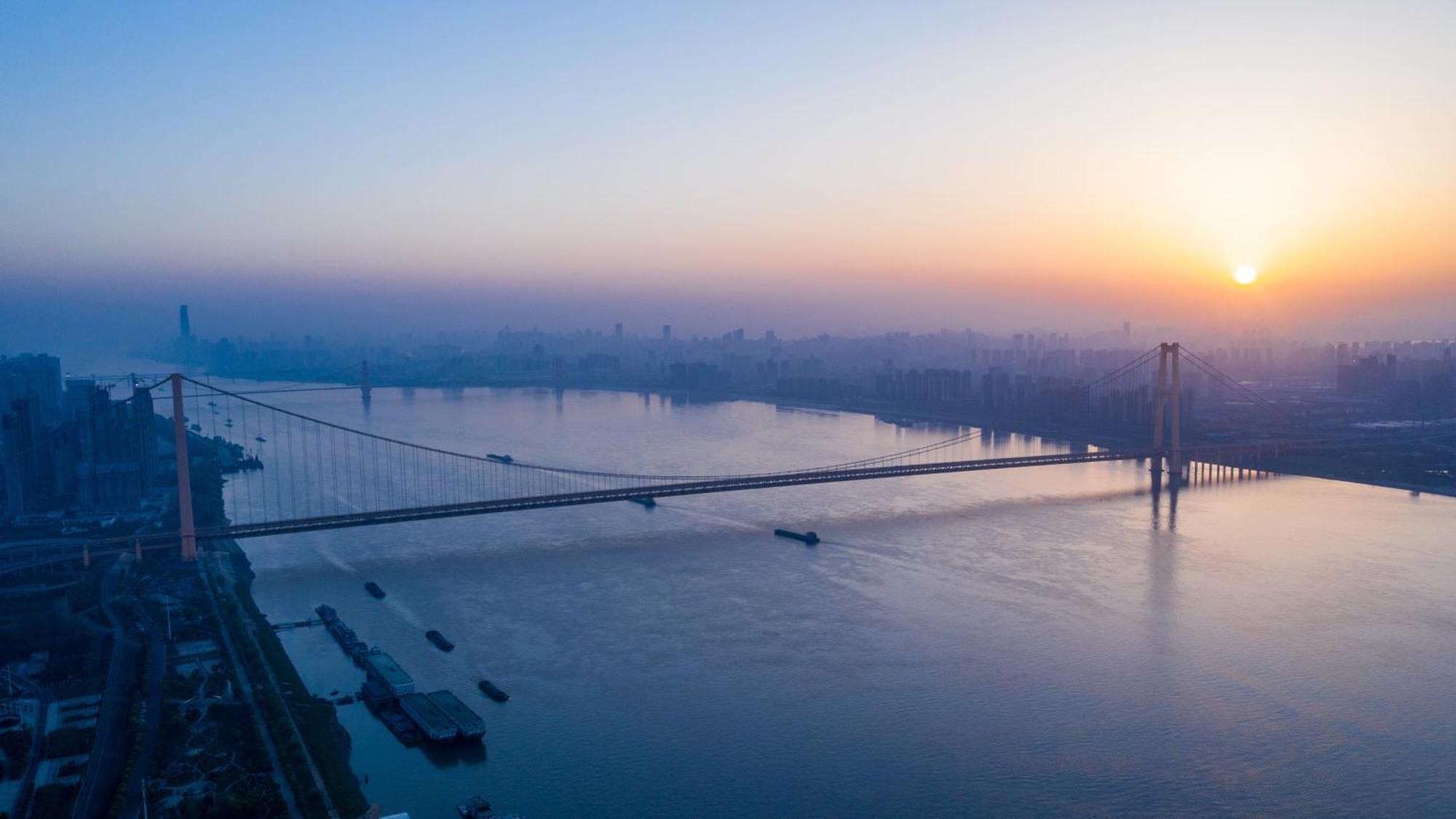 Intercontinental Wuhan By Ihg - Yangtze River View Luaran gambar